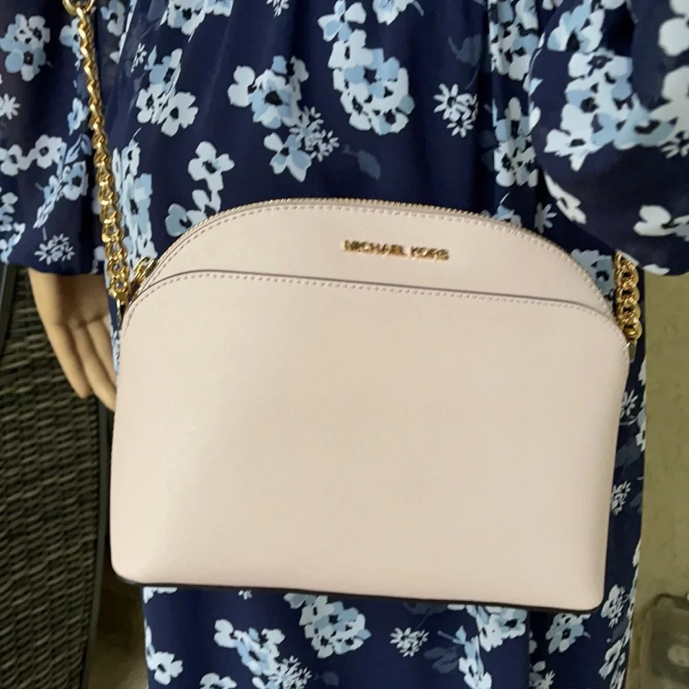 MICHAEL KORS MD DOME CROSSBODY Powder Blush - Picture 12 of 16